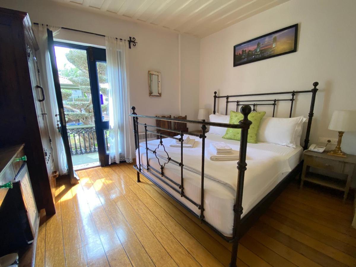Nisi Hotel (Adults Only) Ayvalik Ngoại thất bức ảnh